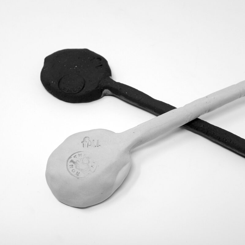 Fill long mixing spoon